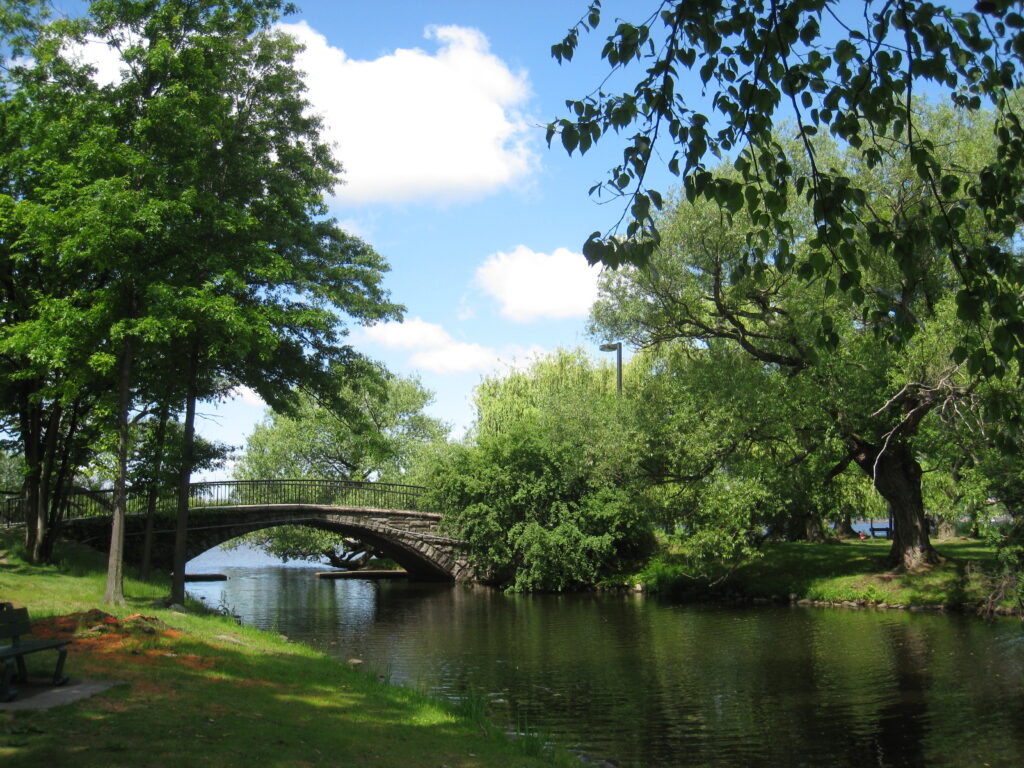 Esplanade (Charles River Esplanade)