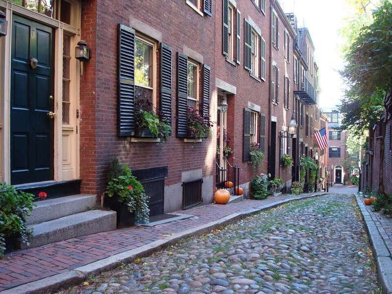 Boston By Foot: Architecture & History Walking Tour